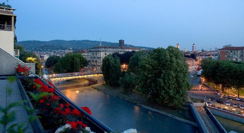 Hotel Alexandra Turin Bagian luar foto